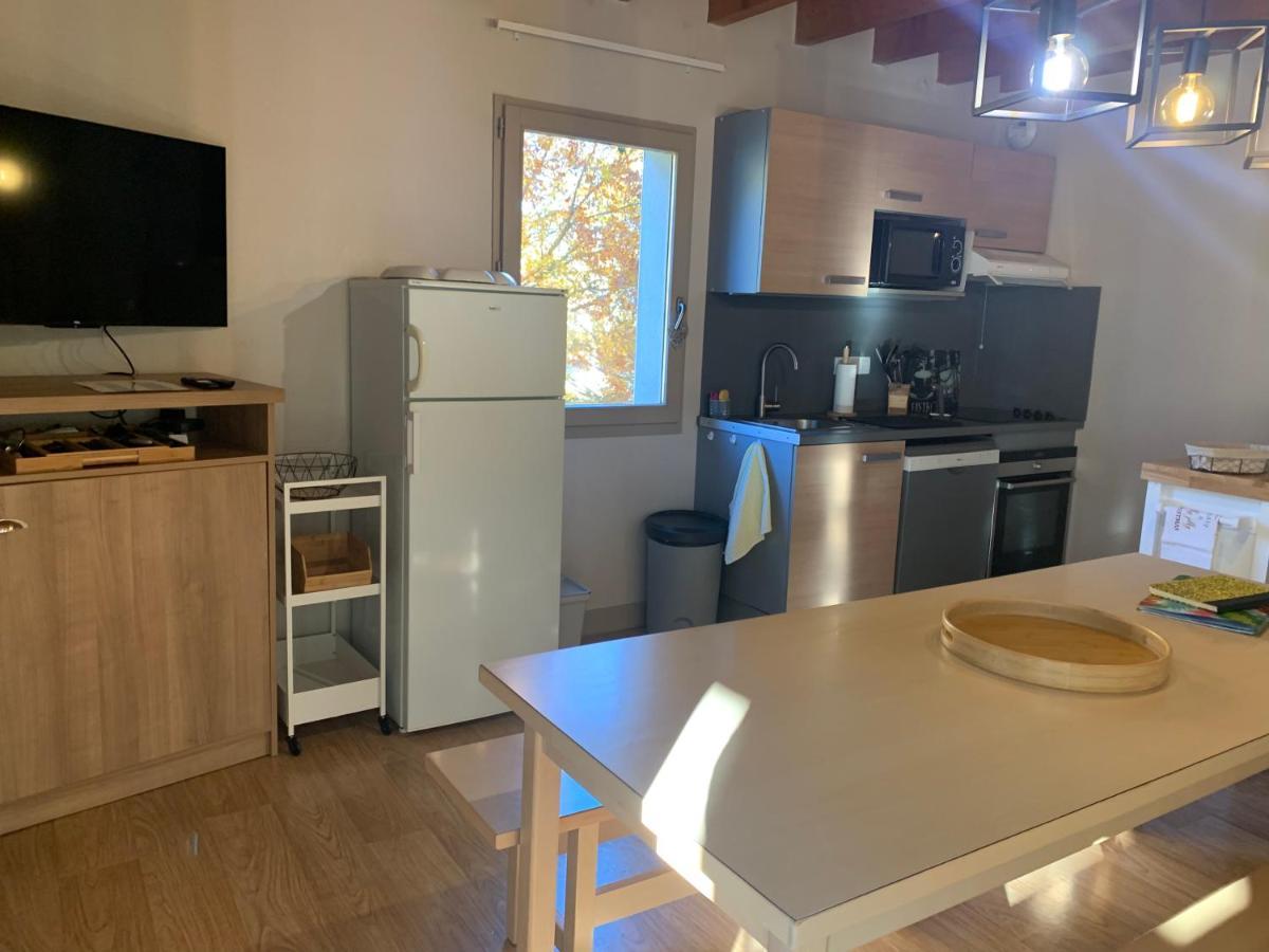 Appartement Chaleureux Chez Nadege Et Raphael อาโฮว์ ภายนอก รูปภาพ